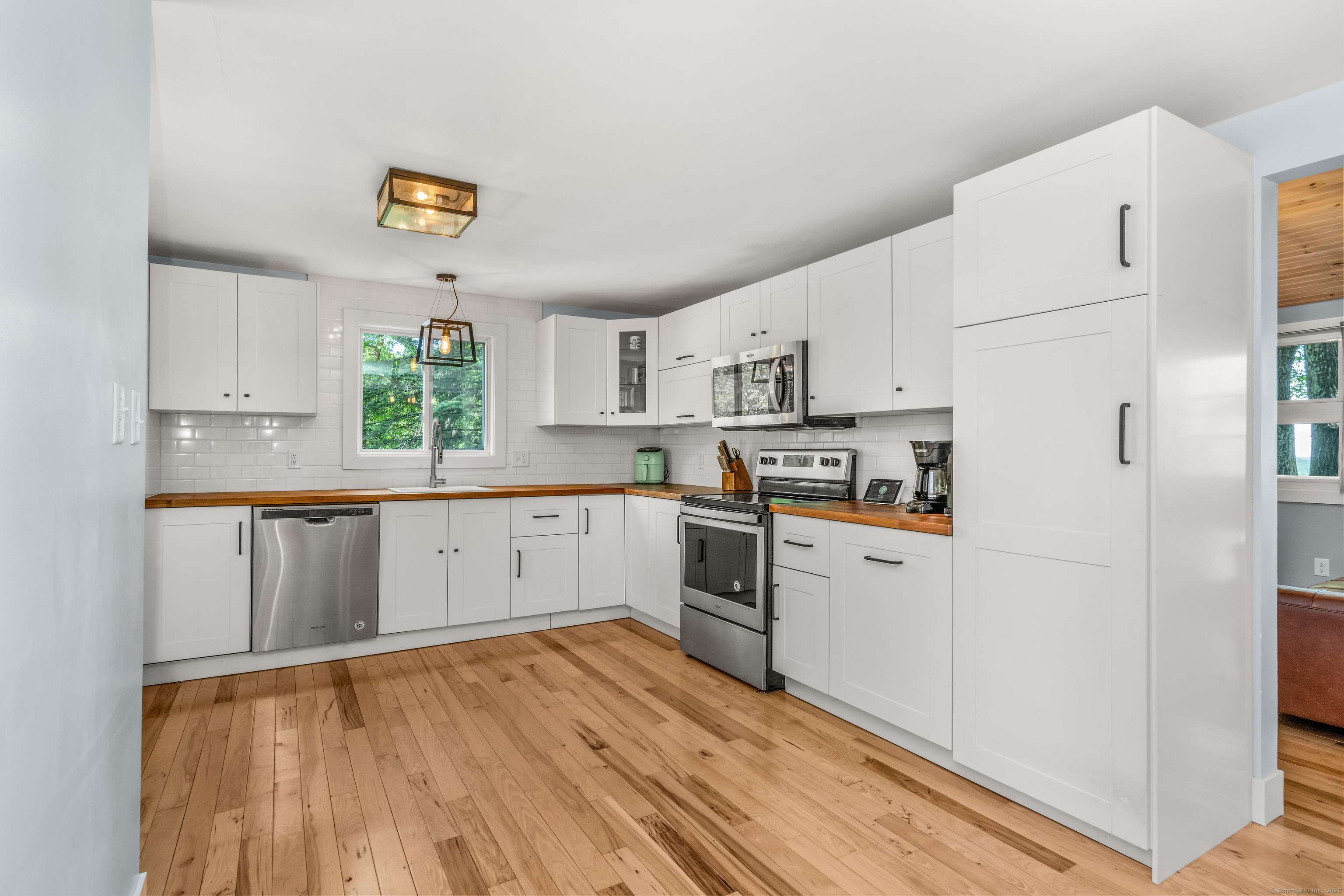 Burlington, CT 06013,44 Savarese Lane