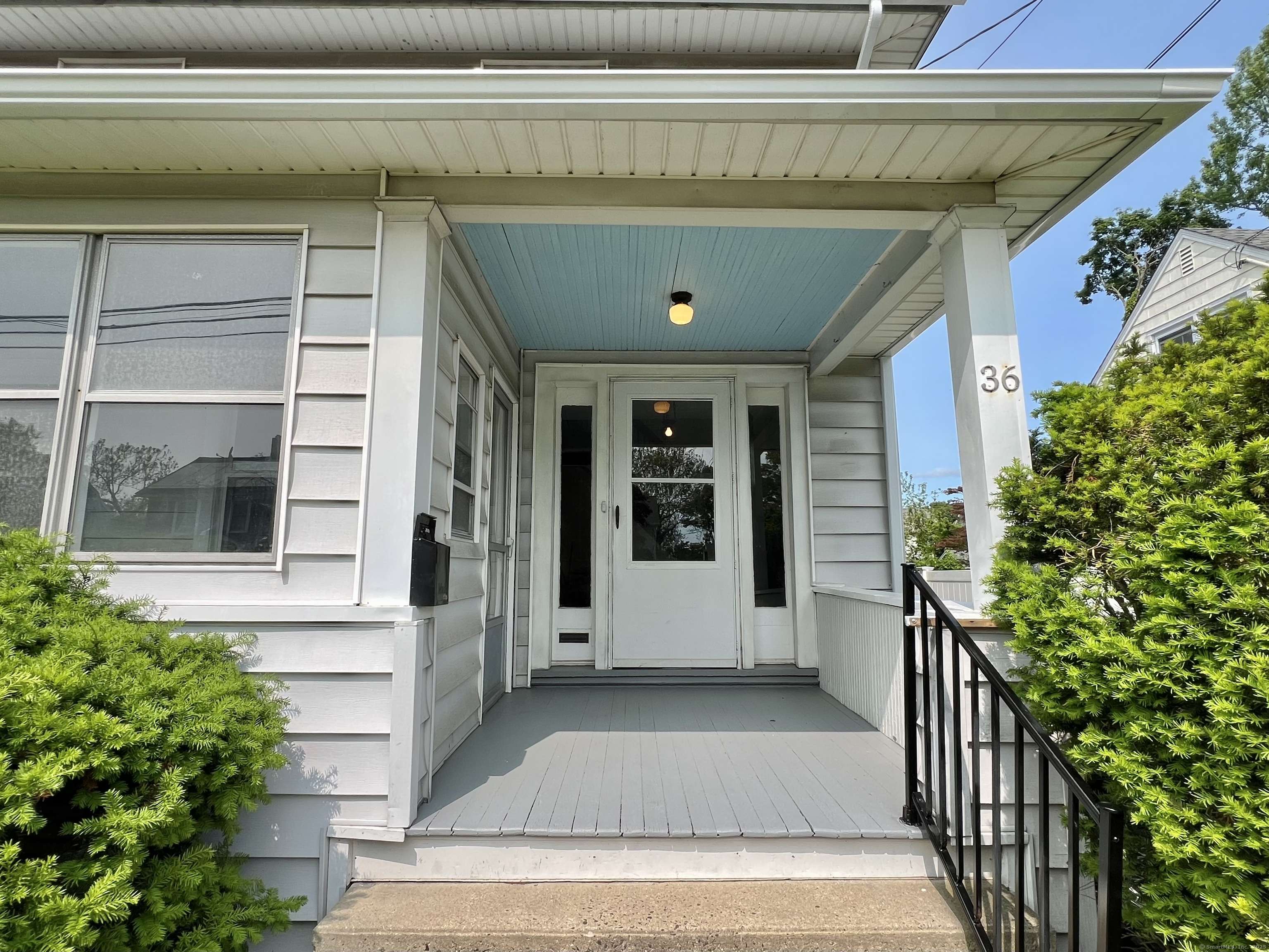 Stratford, CT 06615,36 Lindsley Place