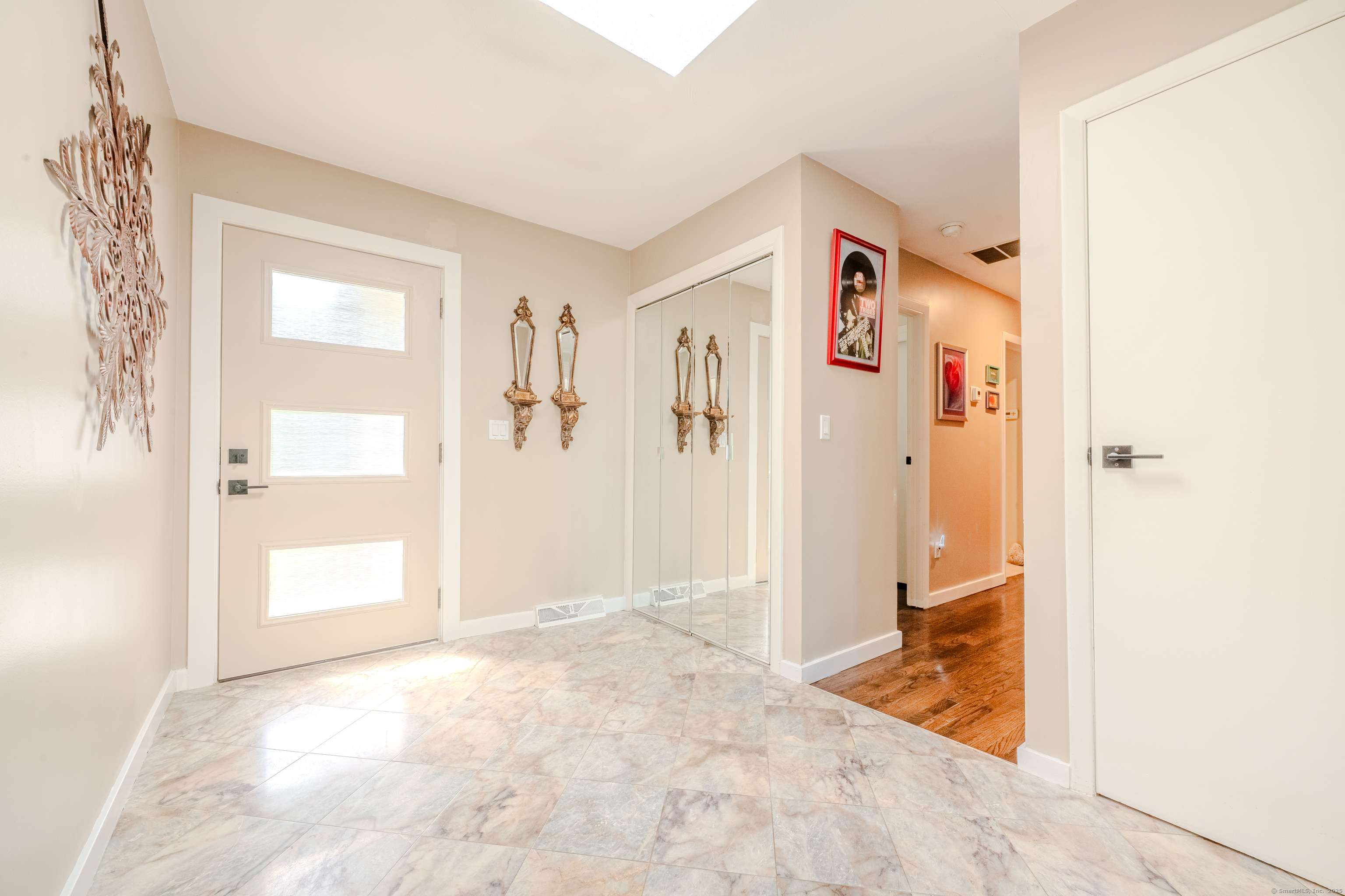 Orange, CT 06477,620 South Greenbrier Drive