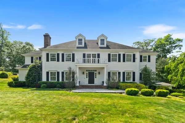 3 Autumn Ridge Road, Newtown, CT 06470