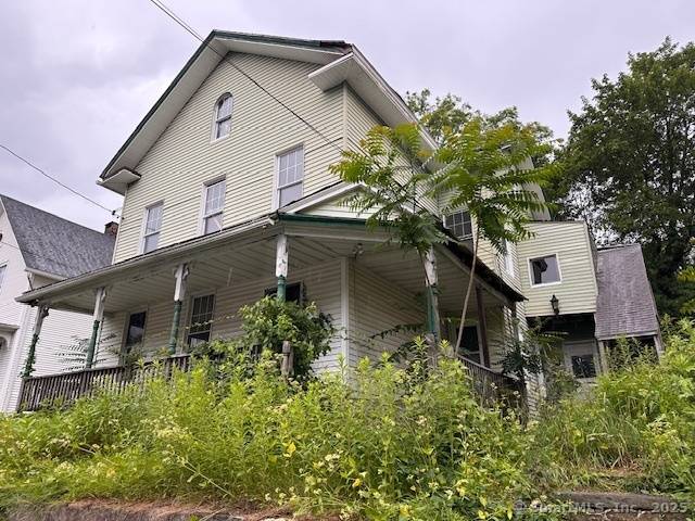 29 Division Street, Norwich, CT 06360