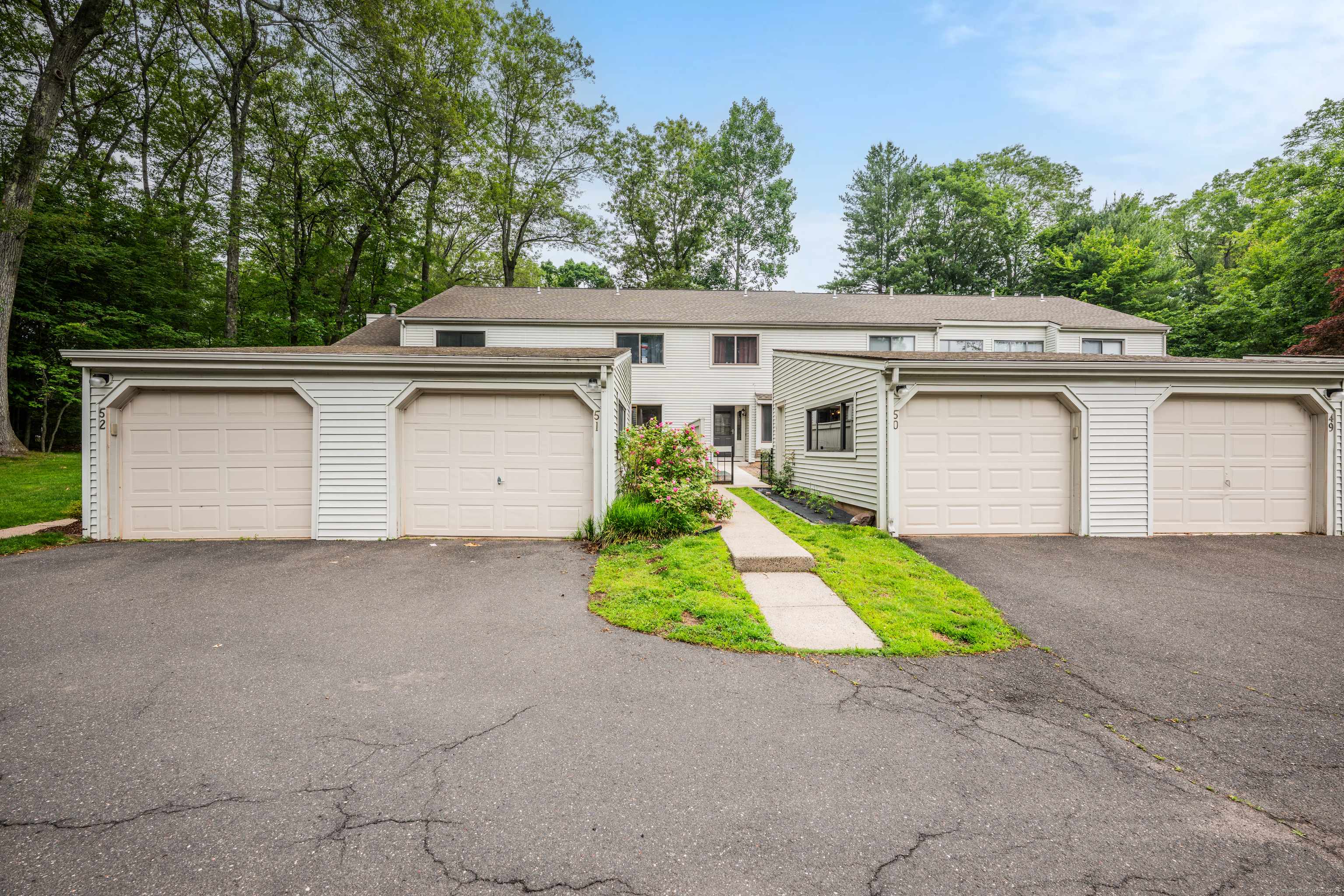 51 Farmington Chase Crescent #51, Farmington, CT 06032