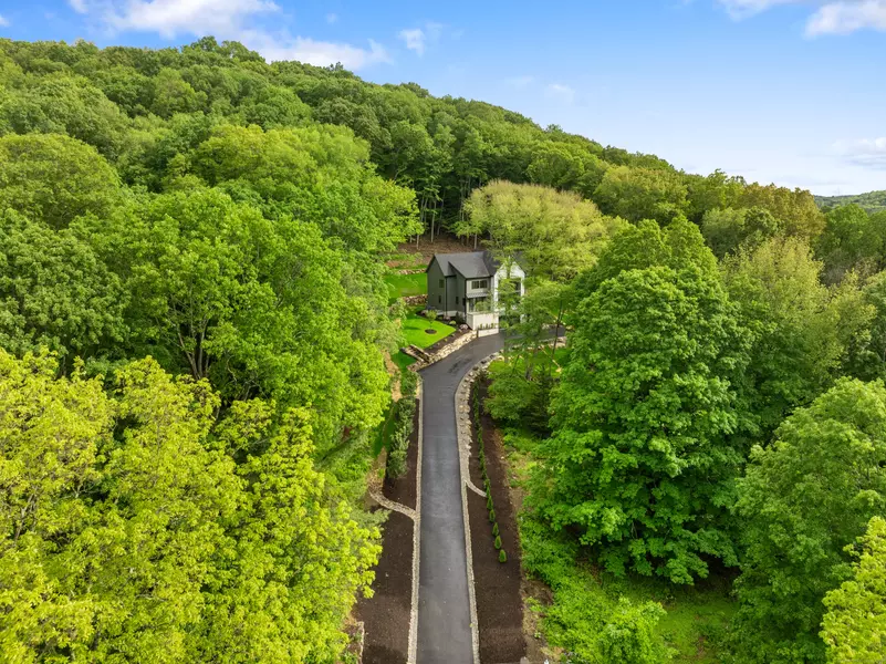 22 Limekiln Road, Redding, CT 06896