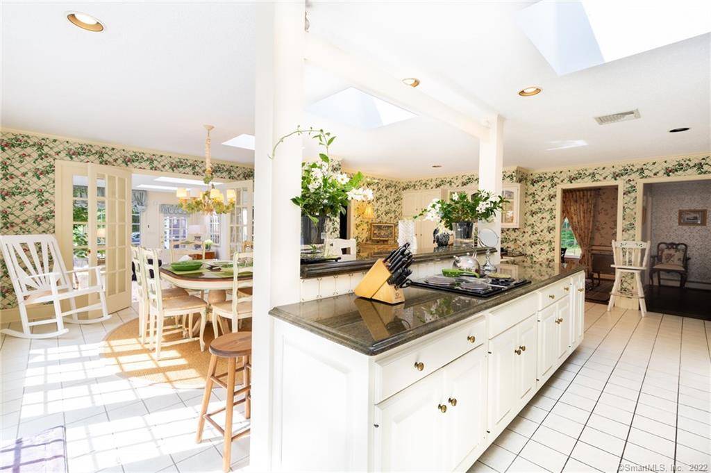 Southbury, CT 06488,1493 Bucks Hill Road
