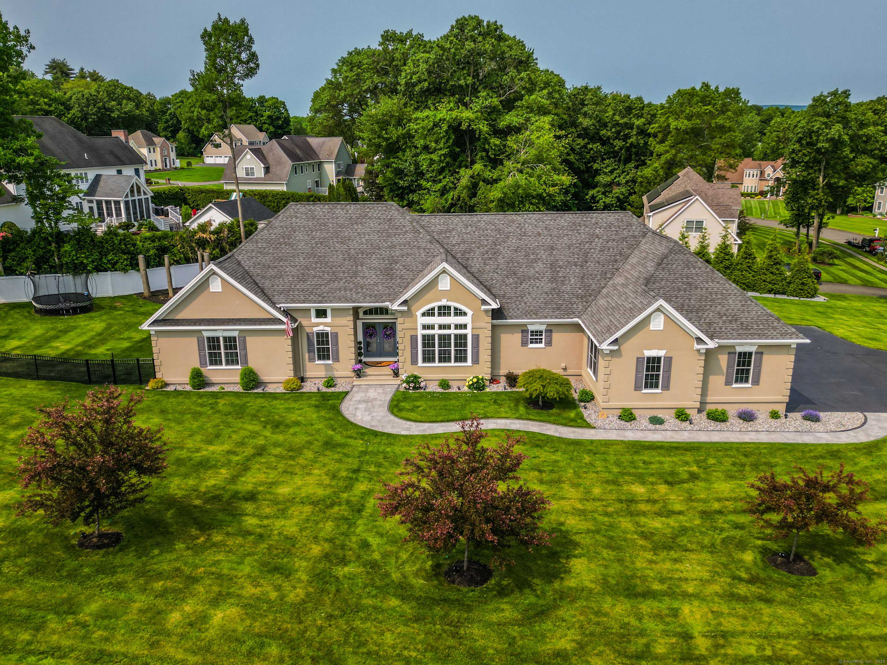131 Valley View Court, Southington, CT 06489