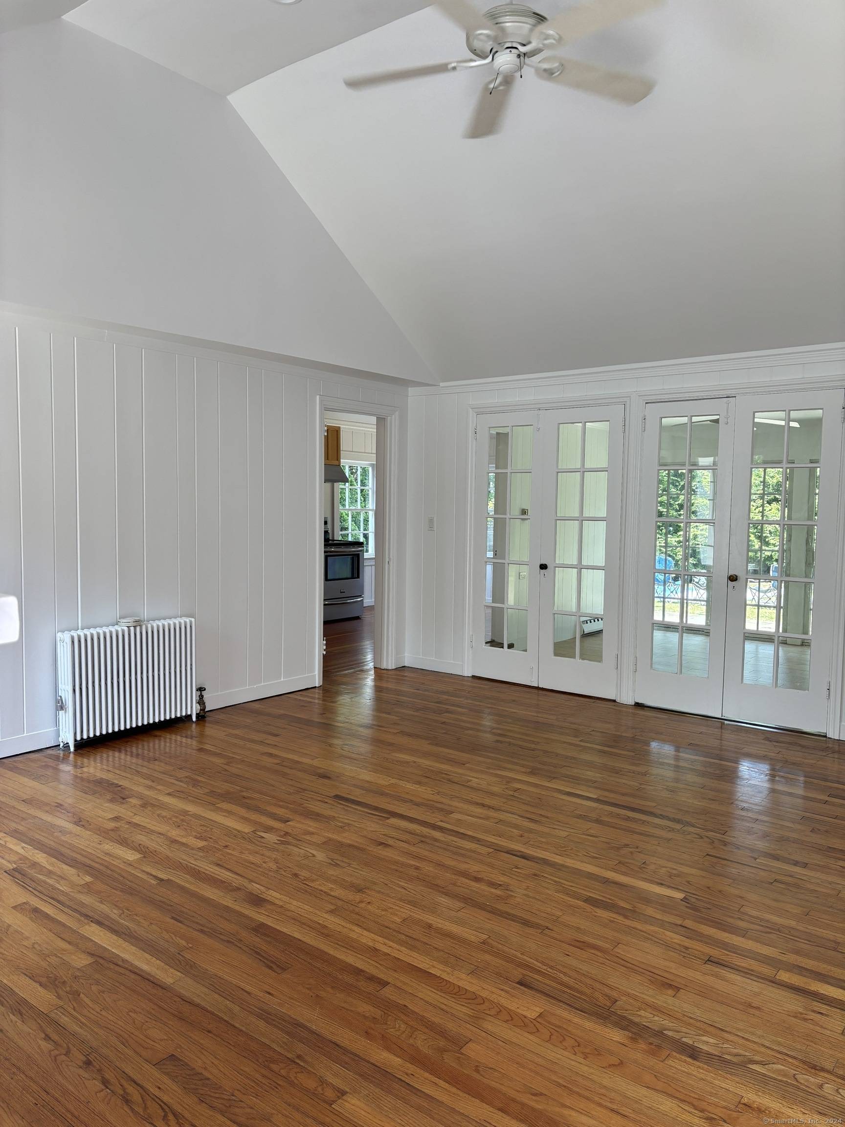 Westport, CT 06880,67 Grove Point