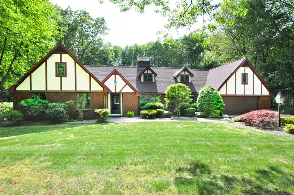 Bolton, CT 06043,18 Fiano Road
