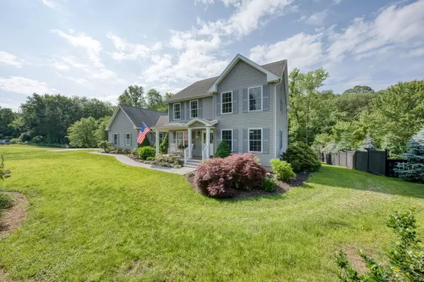 40 Fir Grove Road, Manchester, CT 06040