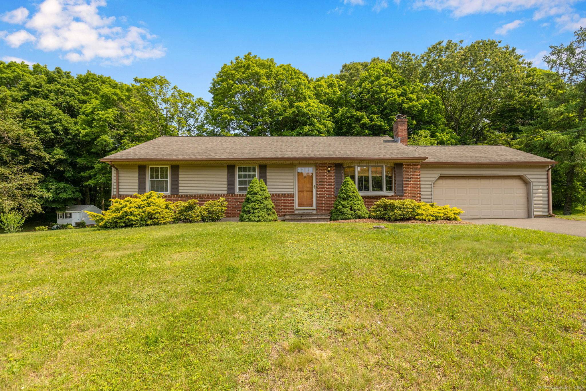 816 Moss Lane, Cheshire, CT 06410