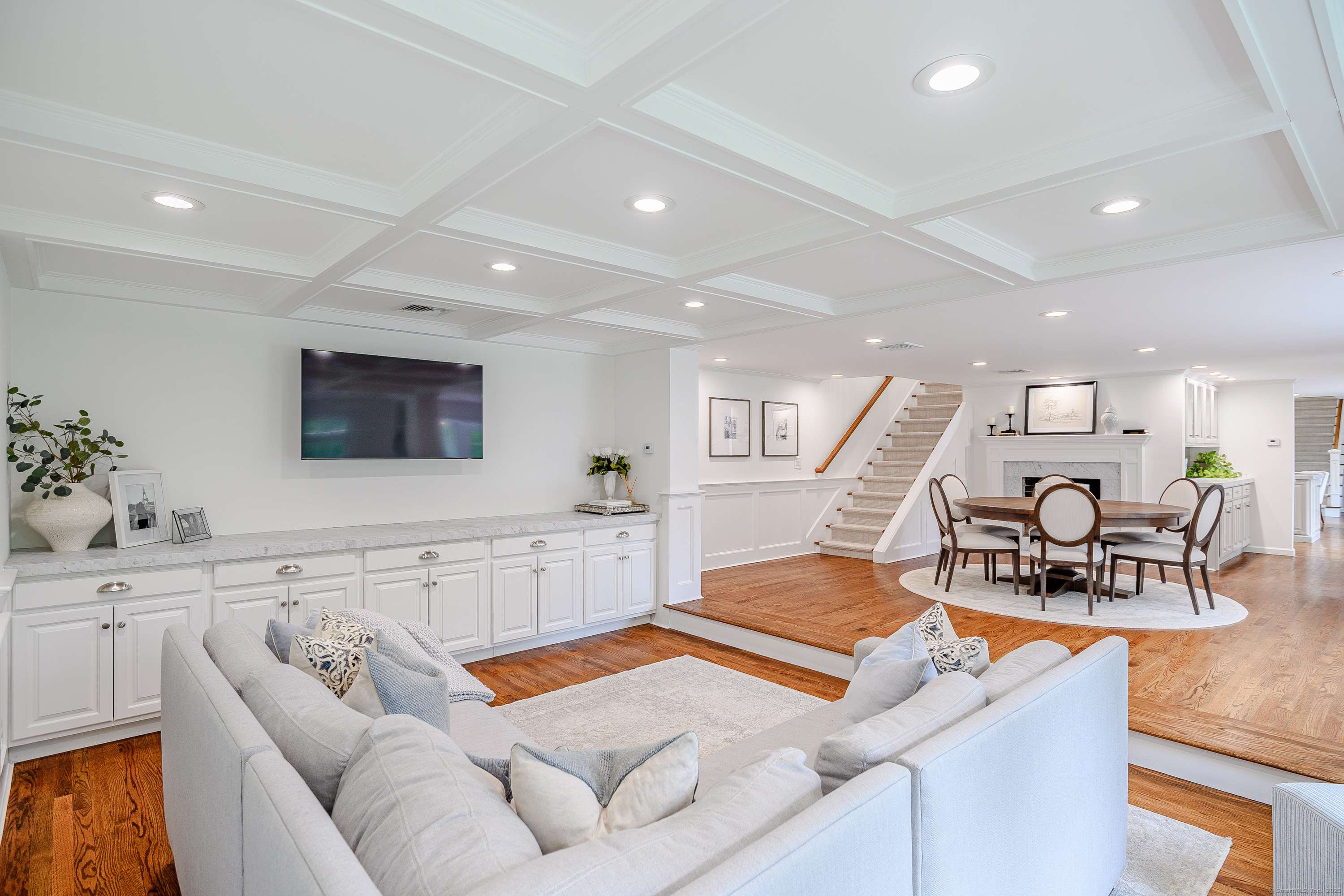 Ridgefield, CT 06877,20 Copper Beech Lane