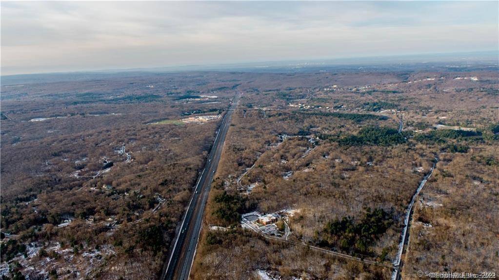 Tolland, CT 06084,Tolland Stage Road