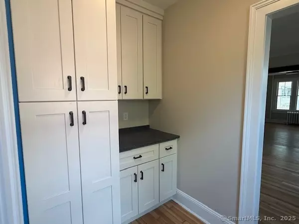 Hartford, CT 06105,95 Fern Street