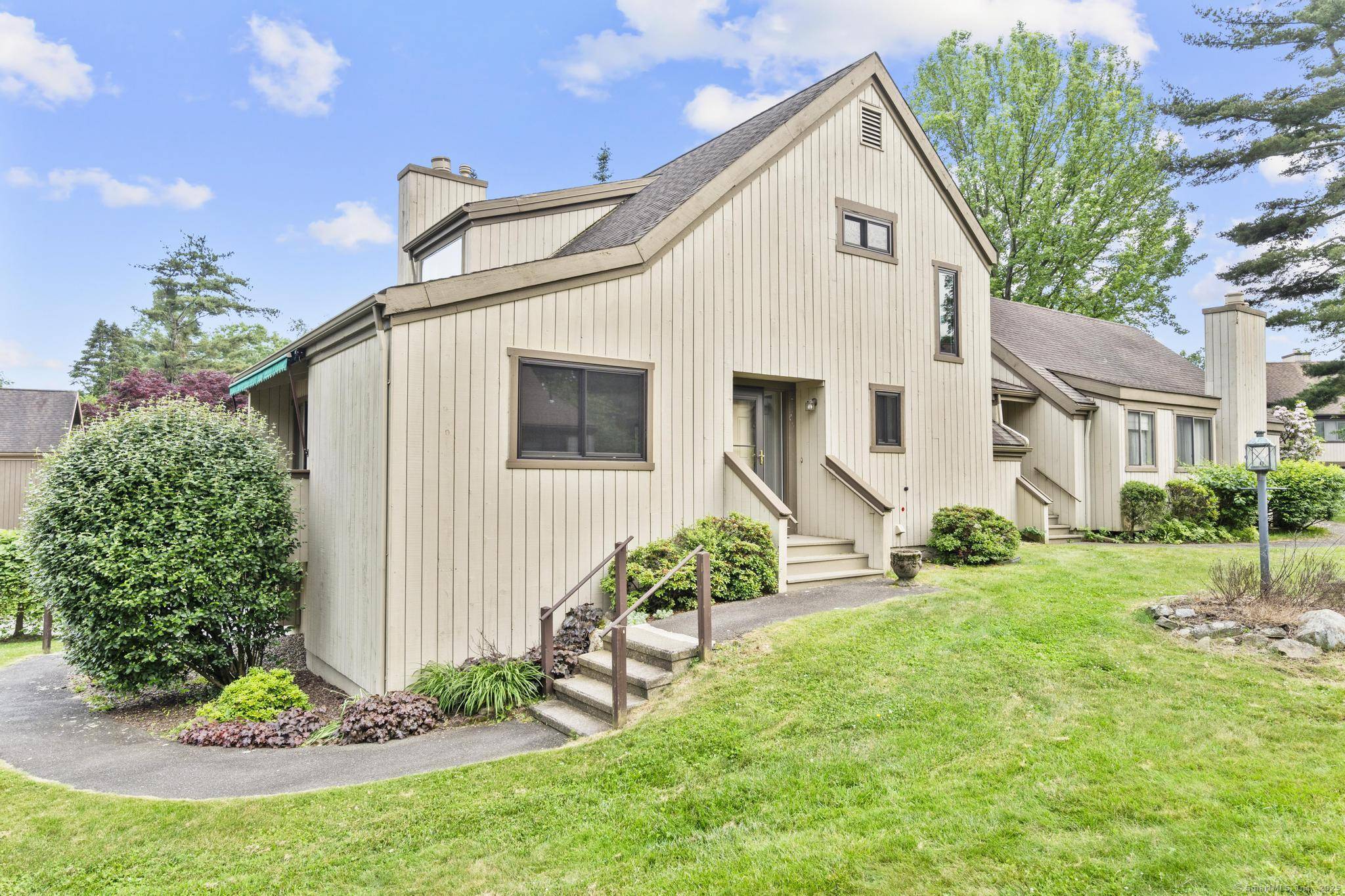 513 Opa Lane #B, Stratford, CT 06614