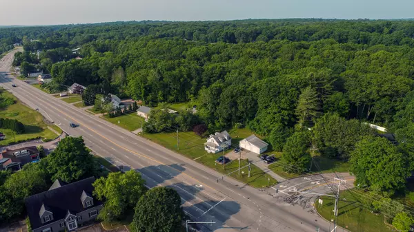 Stonington, CT 06379,414 Liberty Street