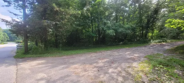 Litchfield, CT 06759,Wheeler Road