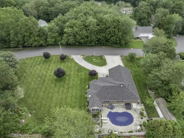 Prospect, CT 06712,4 Florence Drive