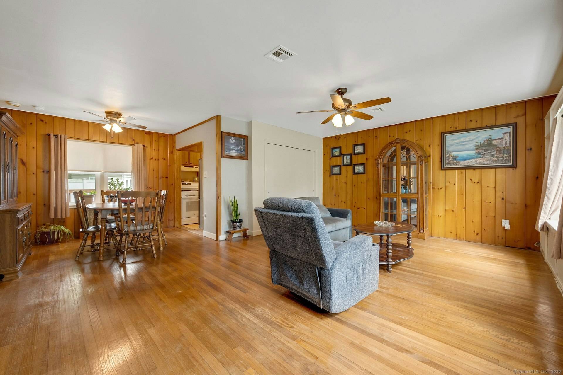 Stamford, CT 06906,194 Courtland Avenue