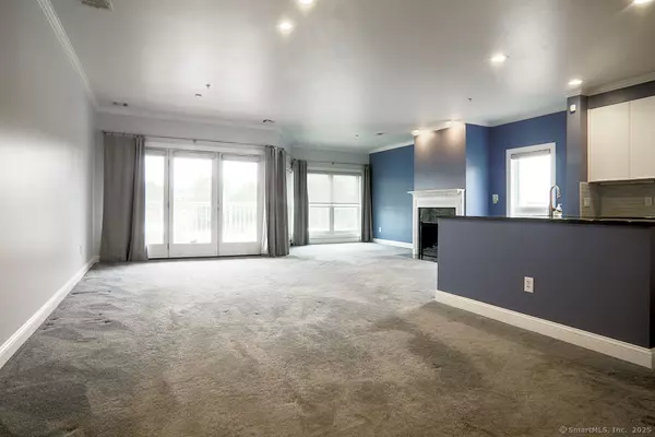 Norwalk, CT 06851,4 Daskams Lane #303