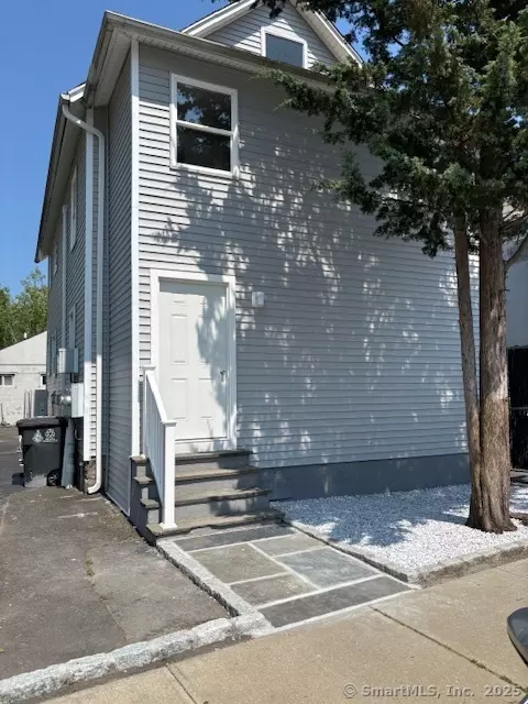 70 Dyke Lane, Stamford, CT 06902