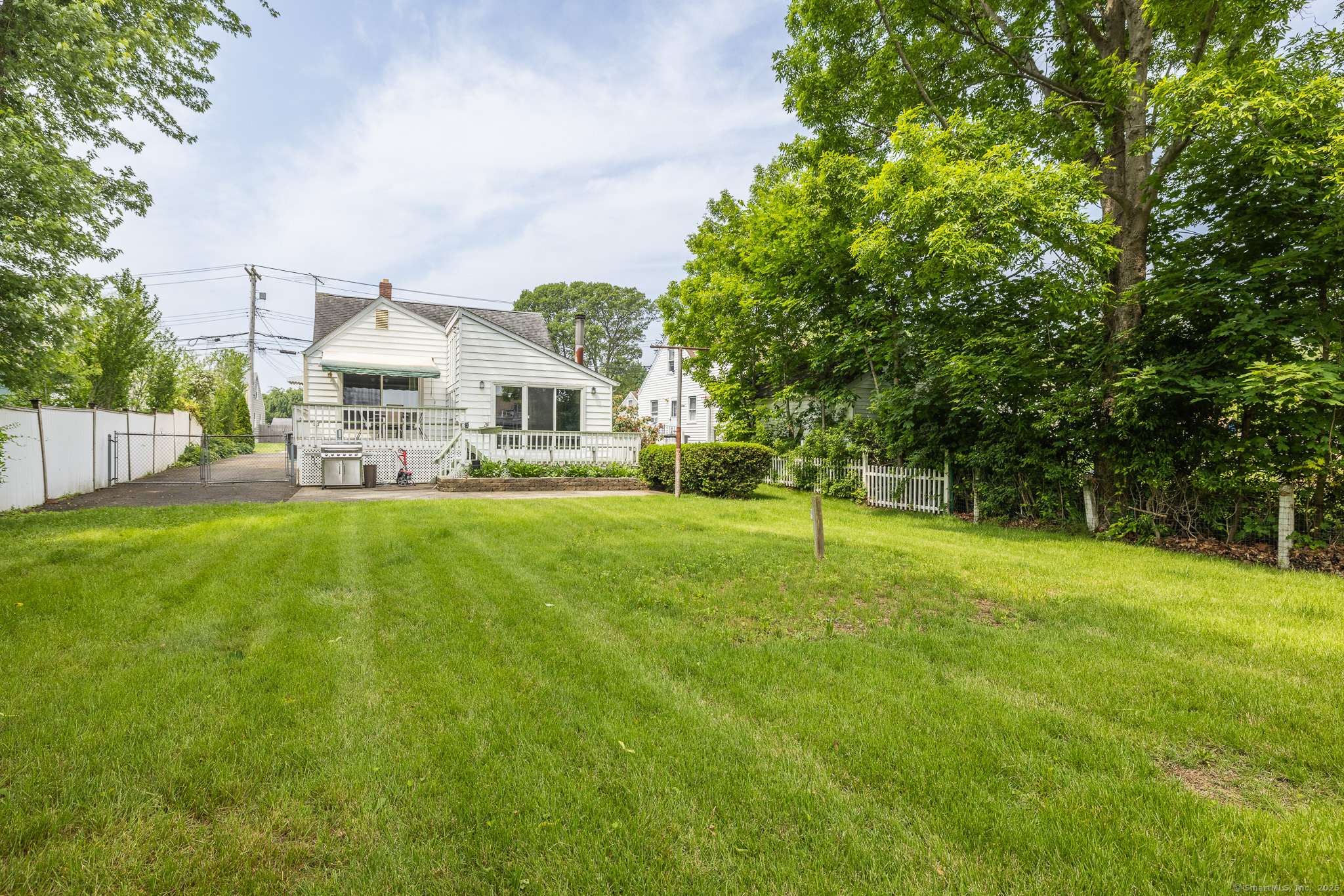 Milford, CT 06460,91 Bertrose Avenue