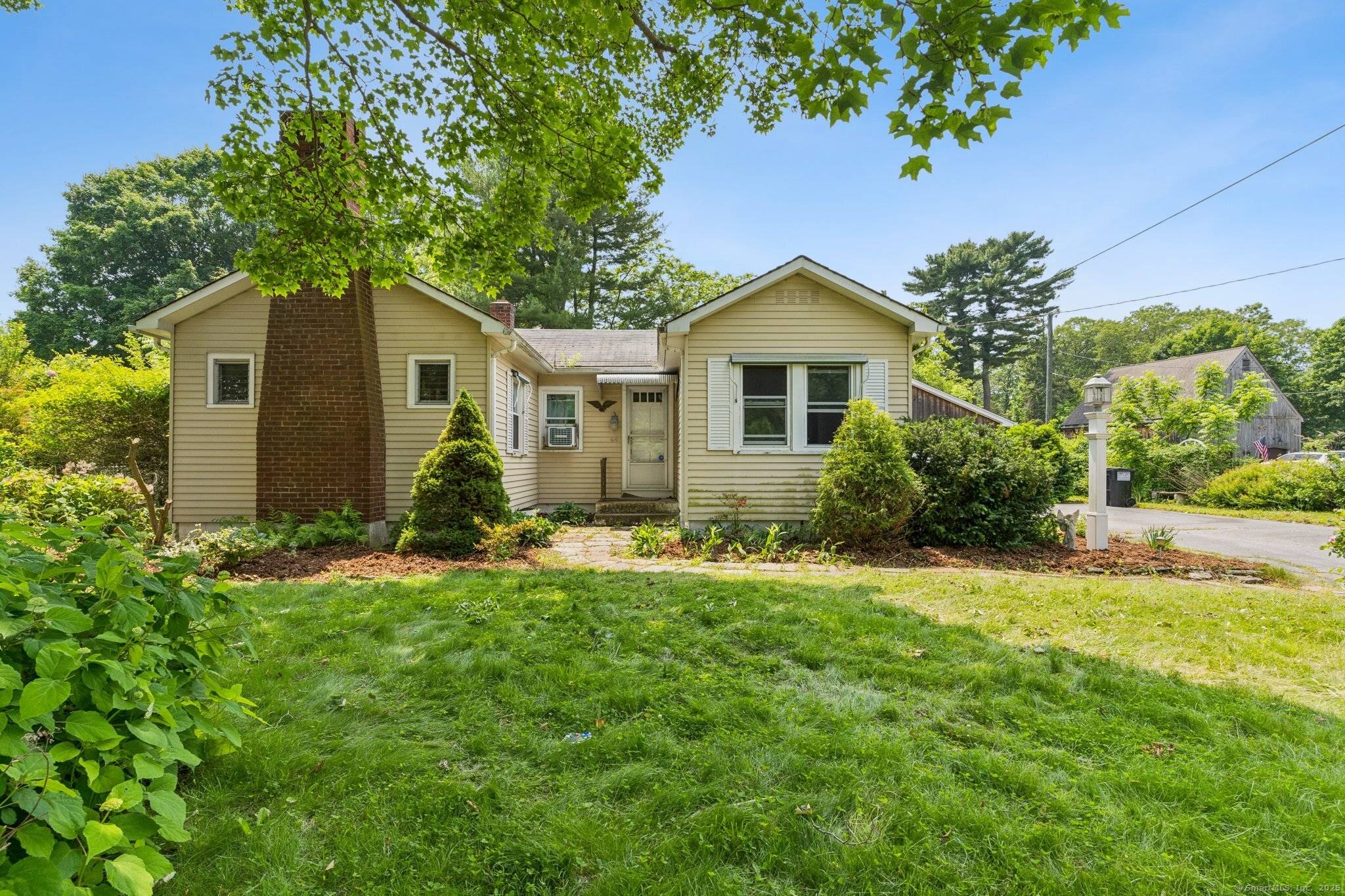 44 Nod Road, Clinton, CT 06413