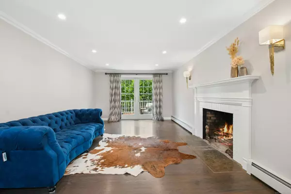 Darien, CT 06820,15 Wilson Ridge Road