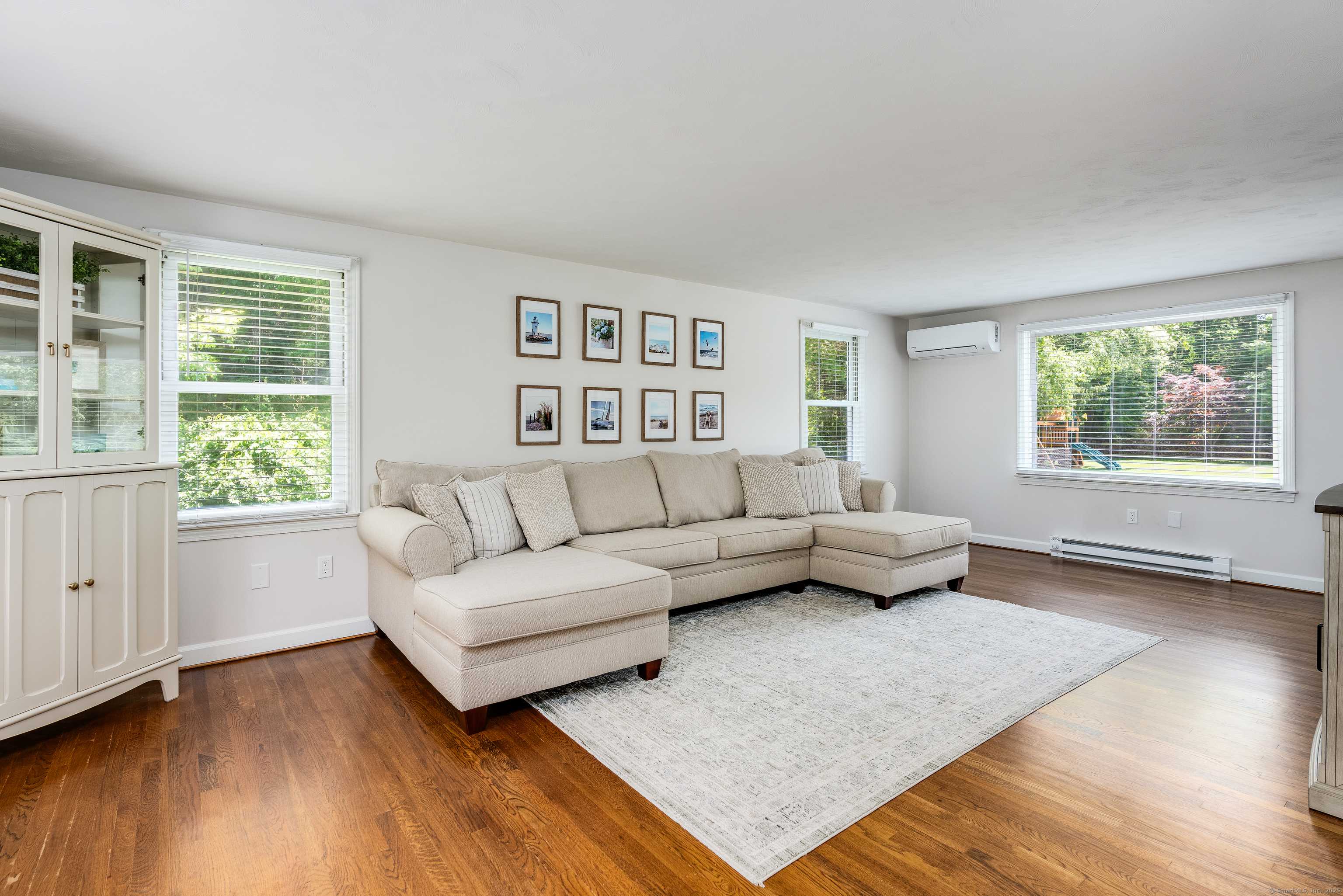 Old Lyme, CT 06371,65 Boston Post Road