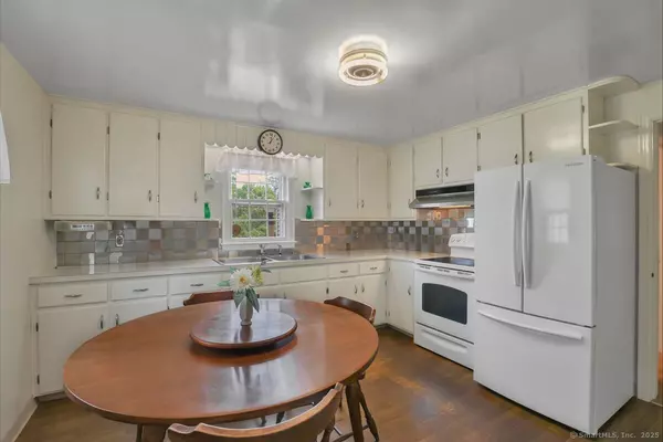 Meriden, CT 06450,26 Silver Street