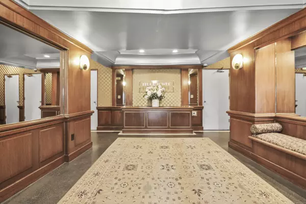 15 Lafayette Court #APT 1B, Greenwich, CT 06830