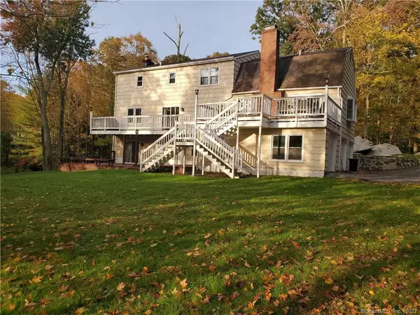 Stamford, CT 06903,208 Guinea Road