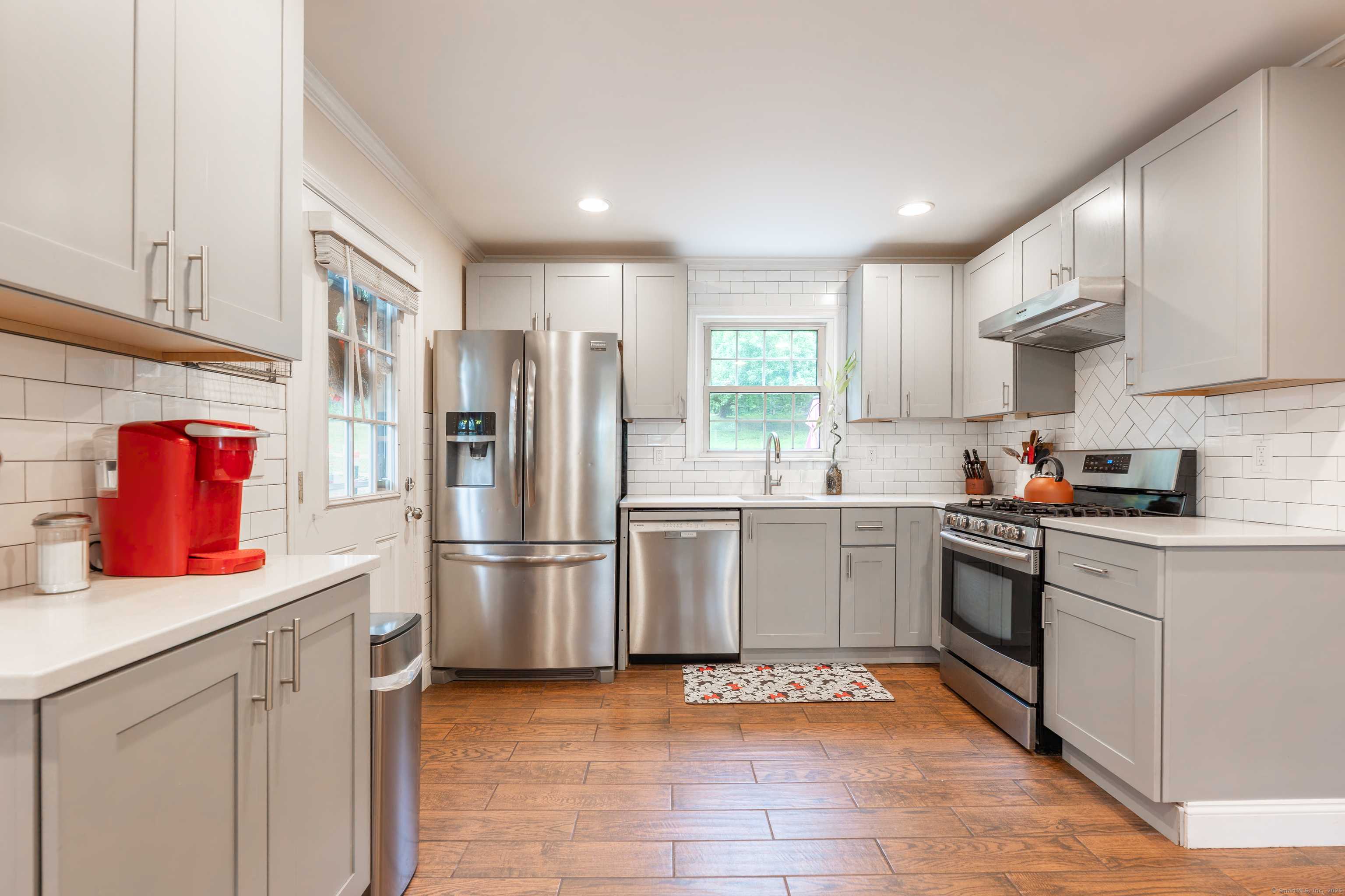 Wallingford, CT 06492,28 Hope Hill Road