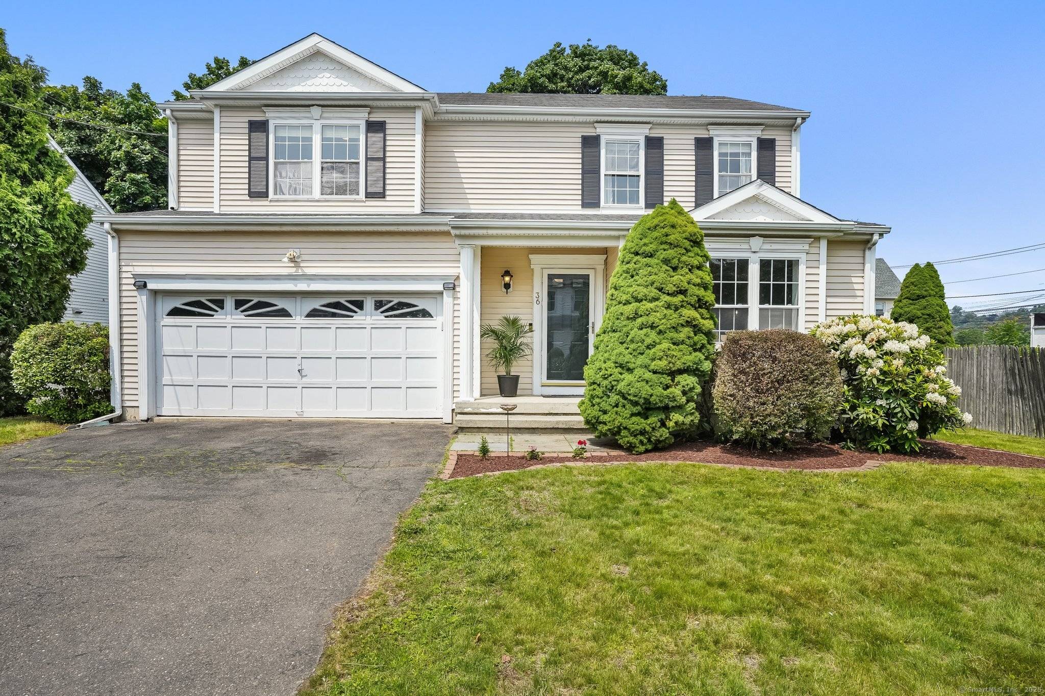 36 Lindbergh Street, Fairfield, CT 06824