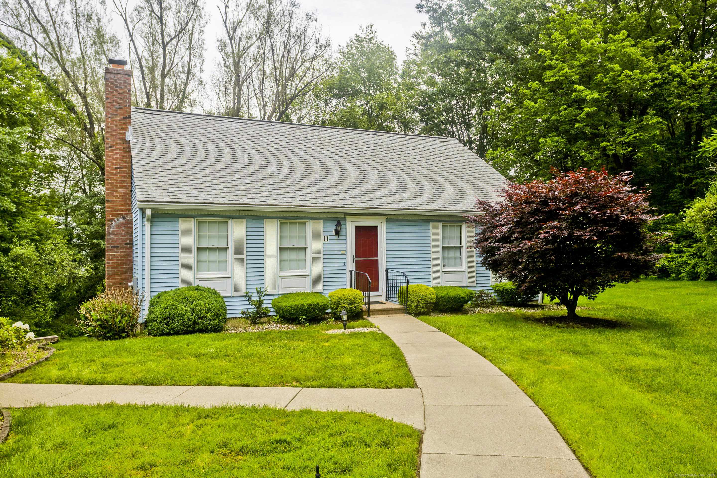 11 Oxford Drive #11, Suffield, CT 06078