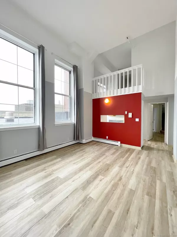 124 Court Street #303, New Haven, CT 06511