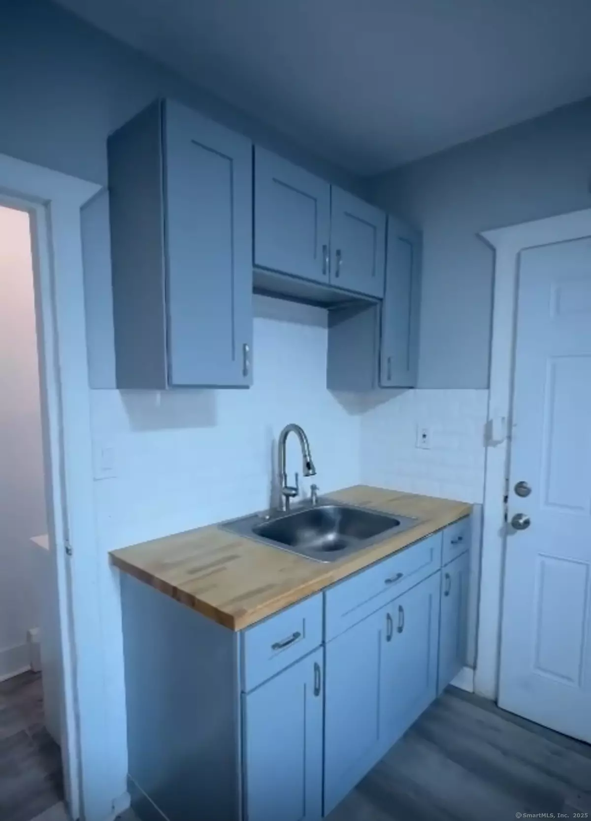 Bridgeport, CT 06608,746 Maple Street #1st
