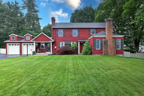 31 Meadowview Drive, Trumbull, CT 06611