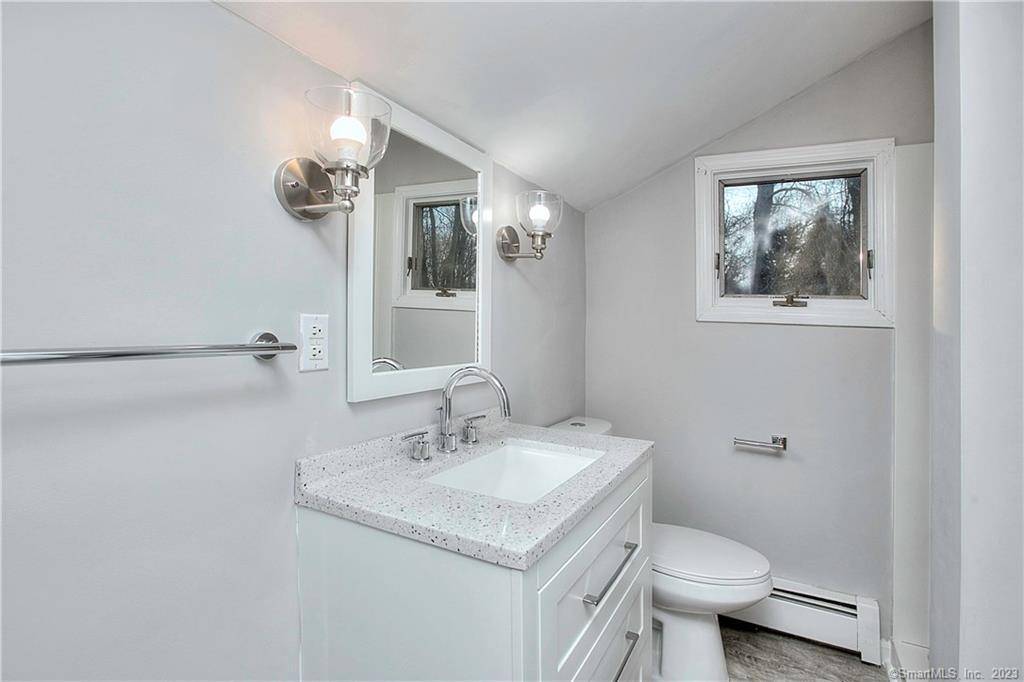 Westport, CT 06880,1A Nutcracker Lane
