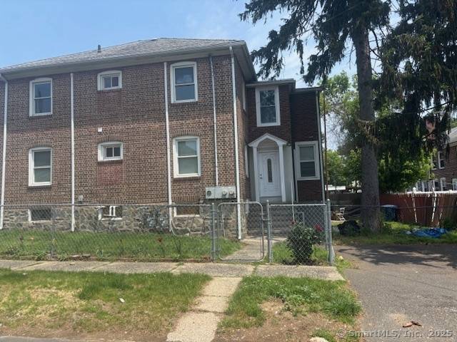 8 Horace Street #2, Bridgeport, CT 06610
