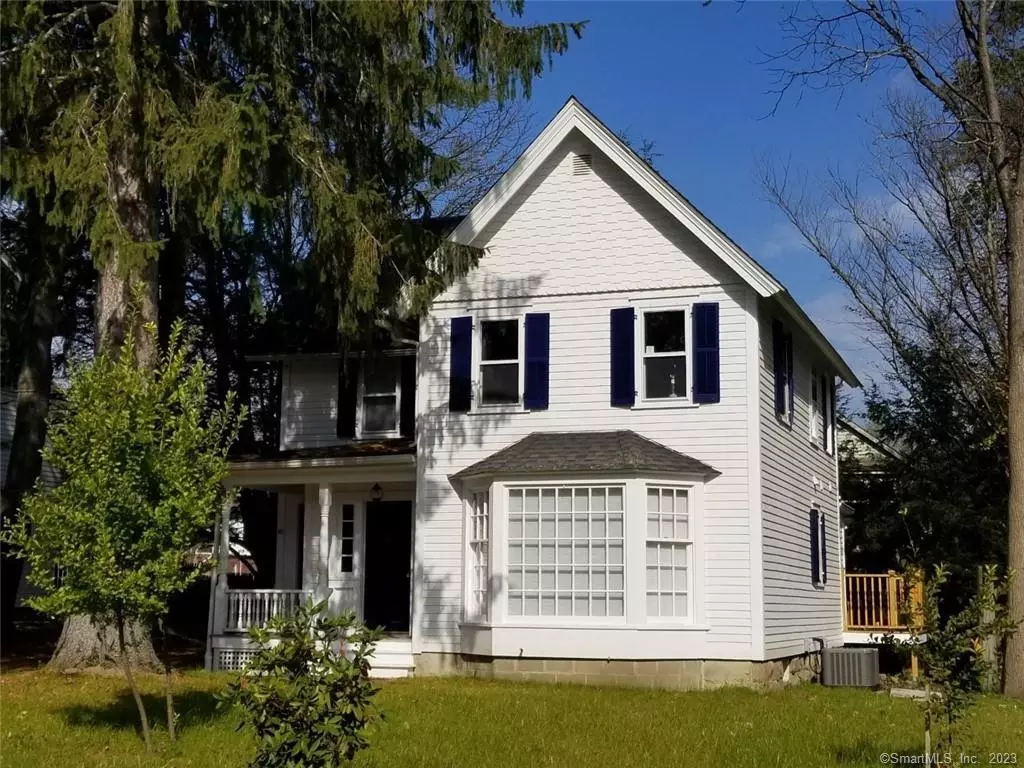 Salisbury, CT 06068,10 Library Street #B