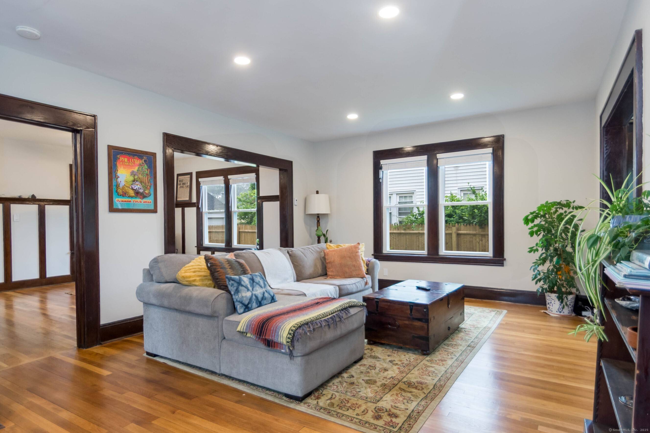 Fairfield, CT 06824,45 Kenwood Avenue