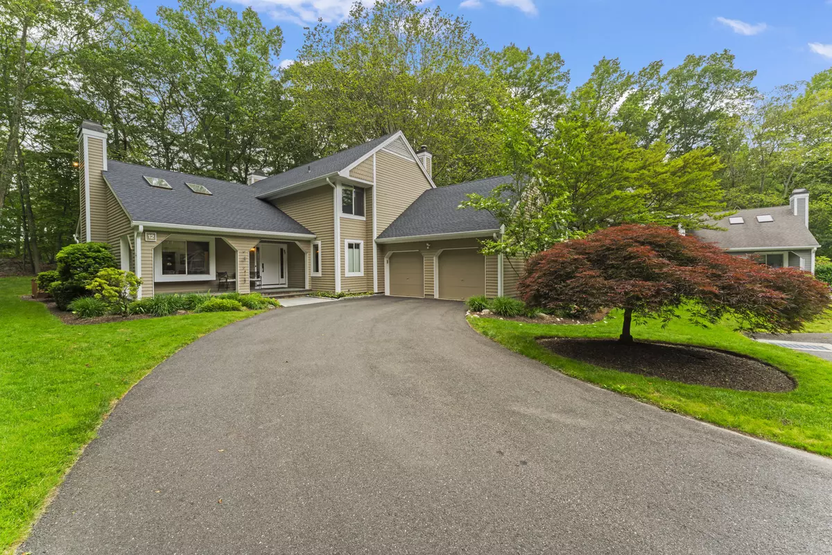 Stamford, CT 06902,12 Alfred Lane