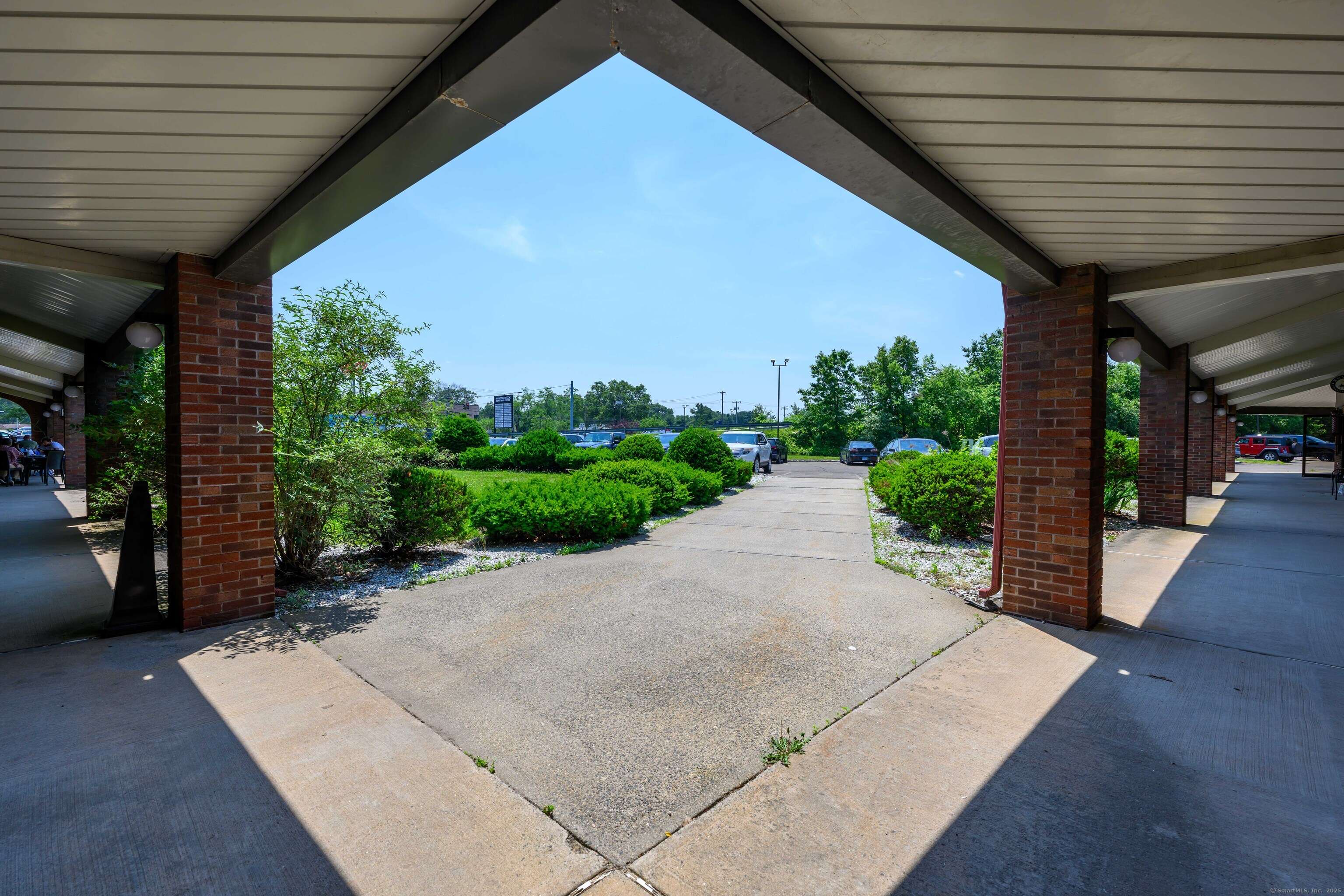 North Haven, CT 06473,565 Washington Avenue #7/8