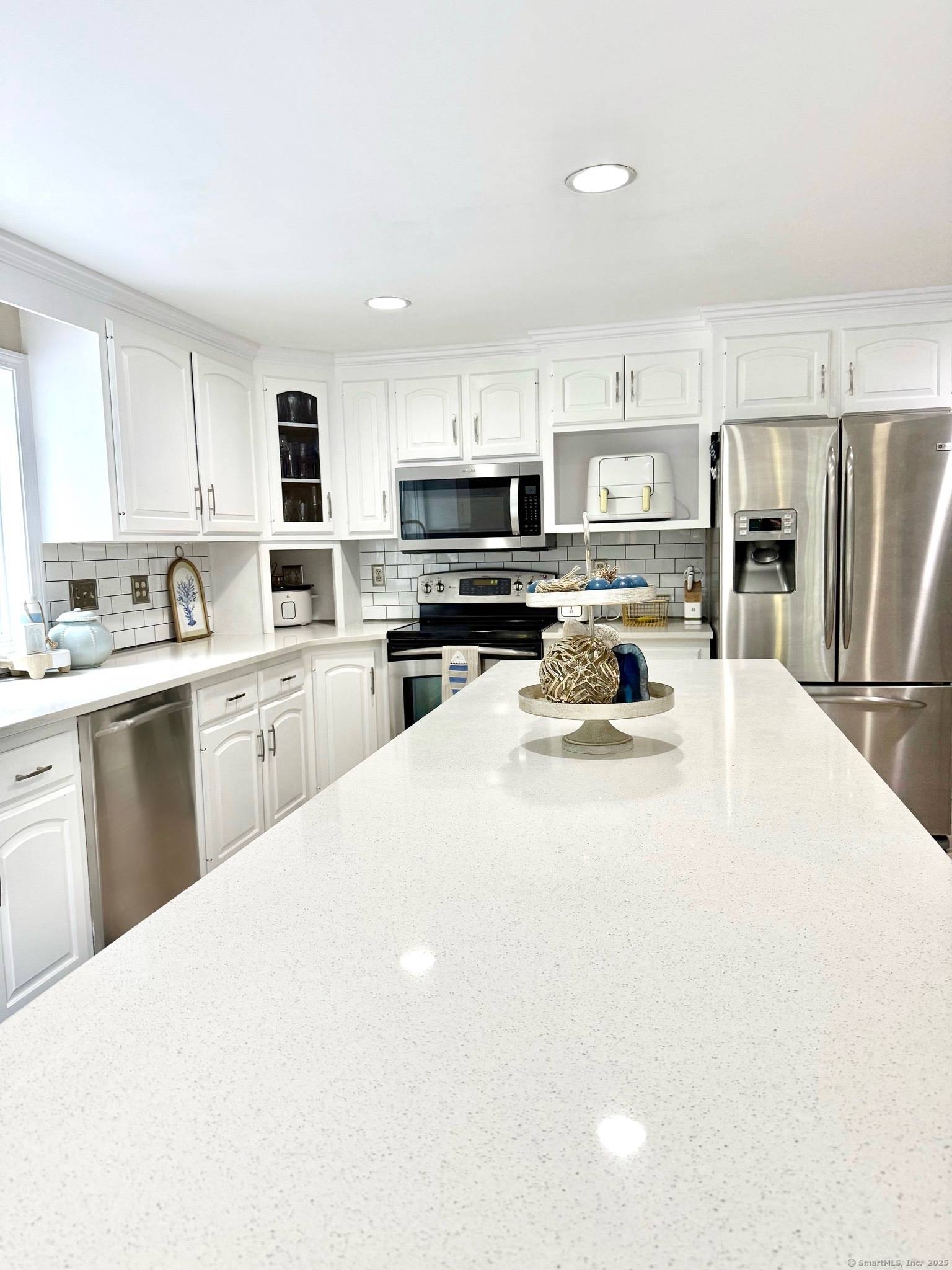 East Lyme, CT 06333,13 Charter Oak Drive
