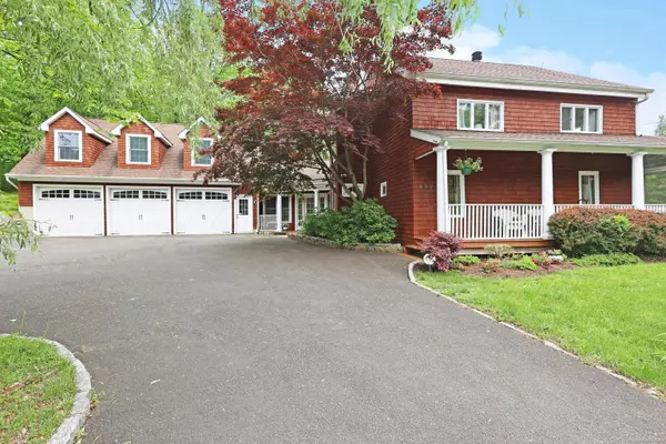 Ridgefield, CT 06877,252 Florida Hill Road