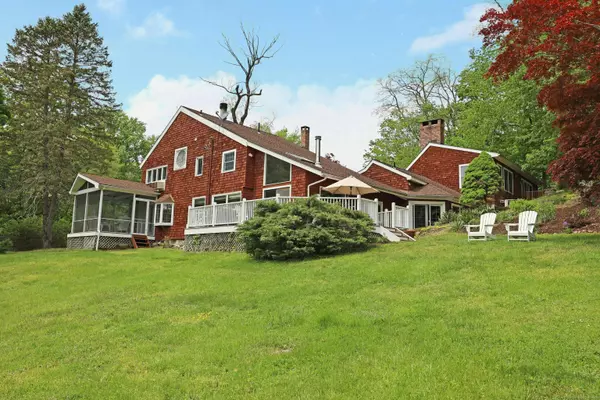 Ridgefield, CT 06877,252 Florida Hill Road