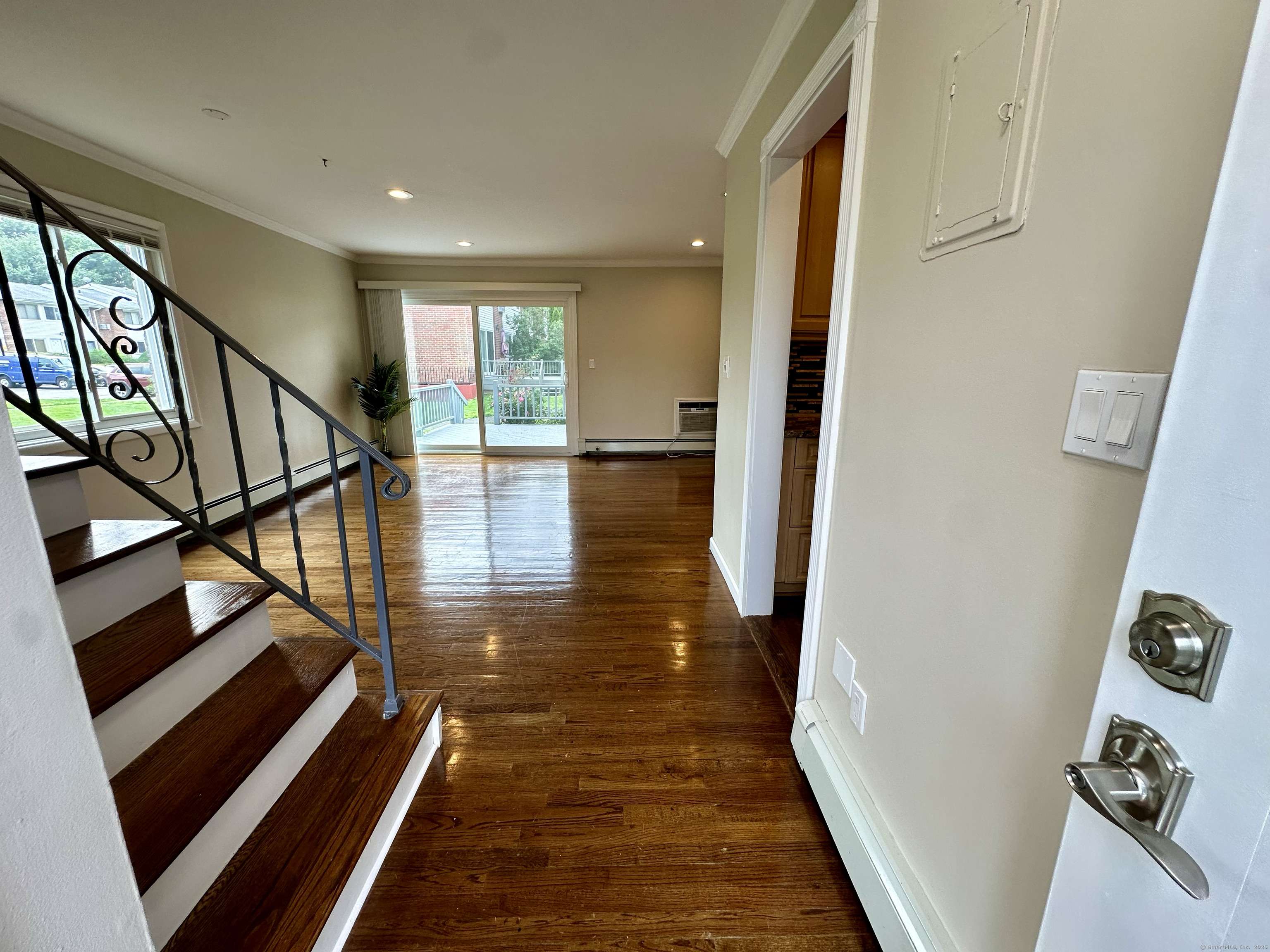 Norwalk, CT 06851,80 County Street #APT 5A