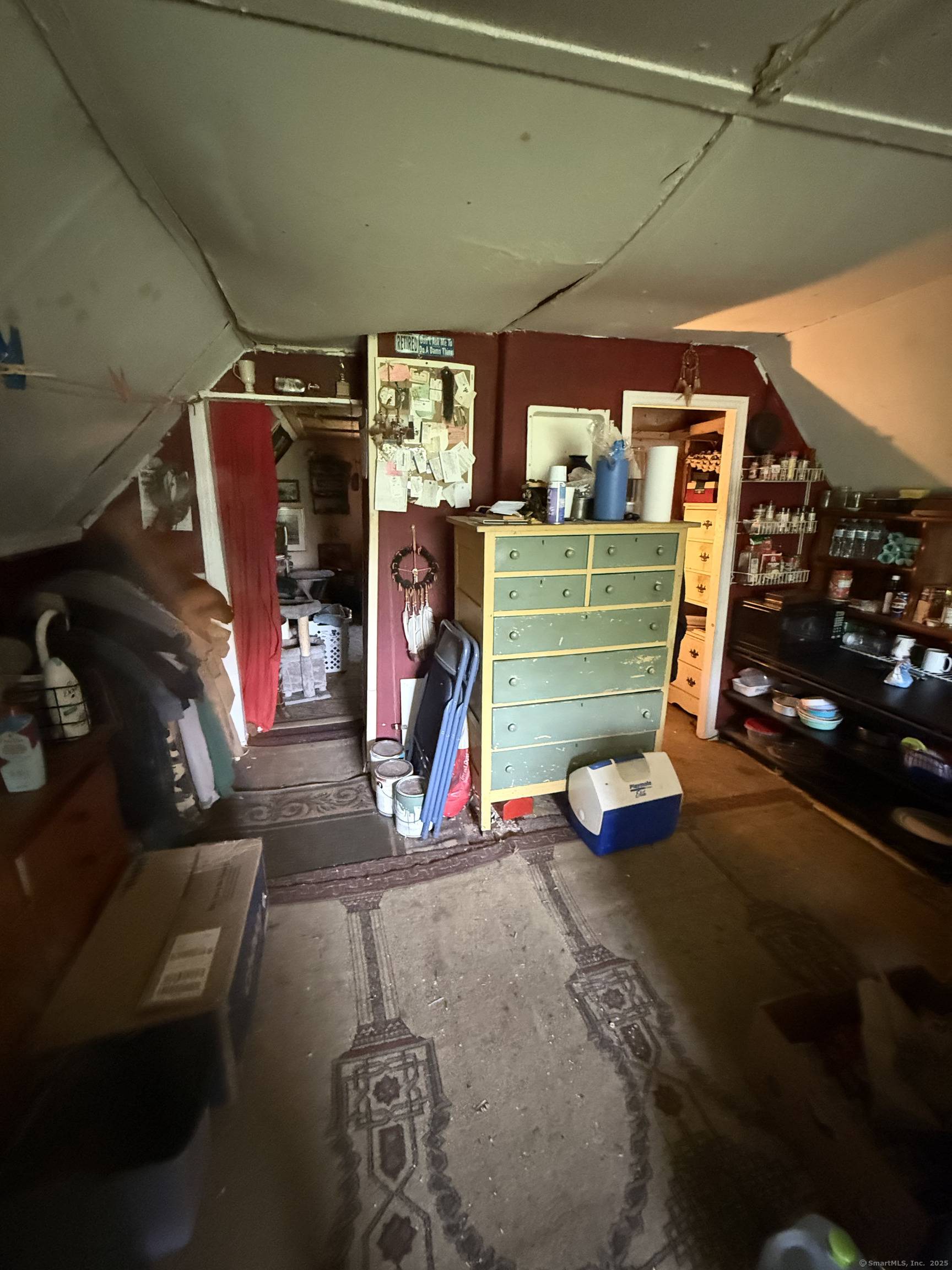 Middletown, CT 06457,5 Maple Place
