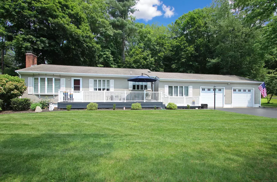 4 White Birch Drive, Guilford, CT 06437