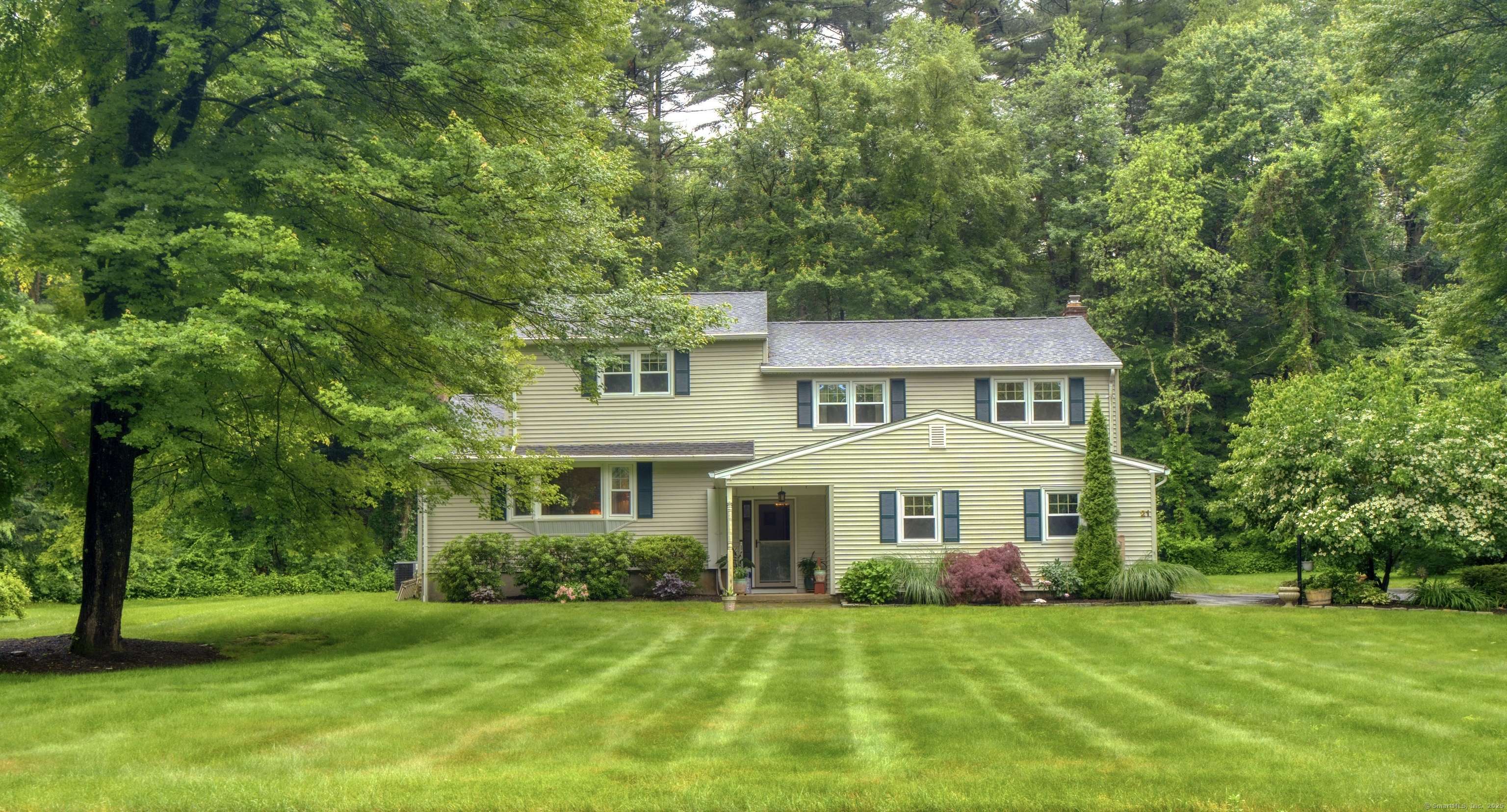 21 Banks Road, Simsbury, CT 06070