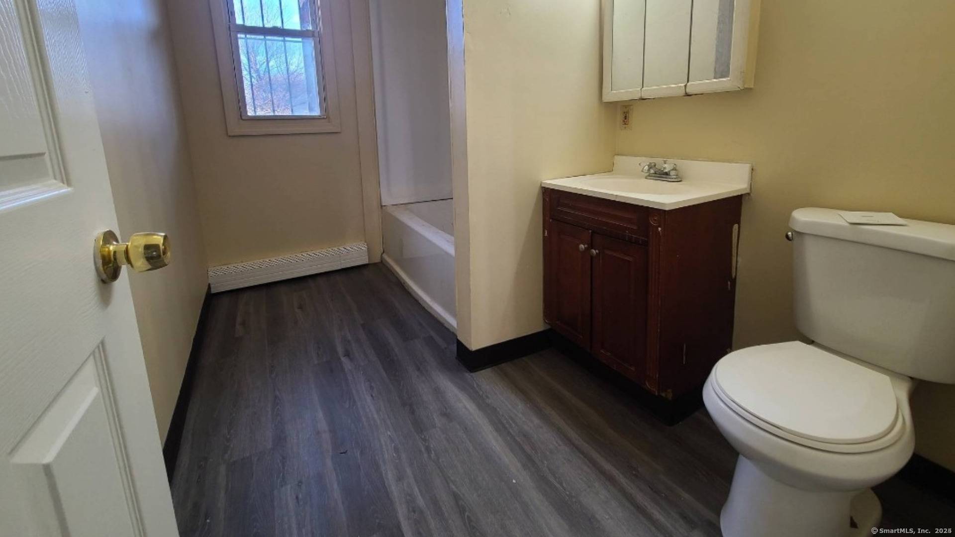 Hartford, CT 06106,80 Orange Street #2s and 2n